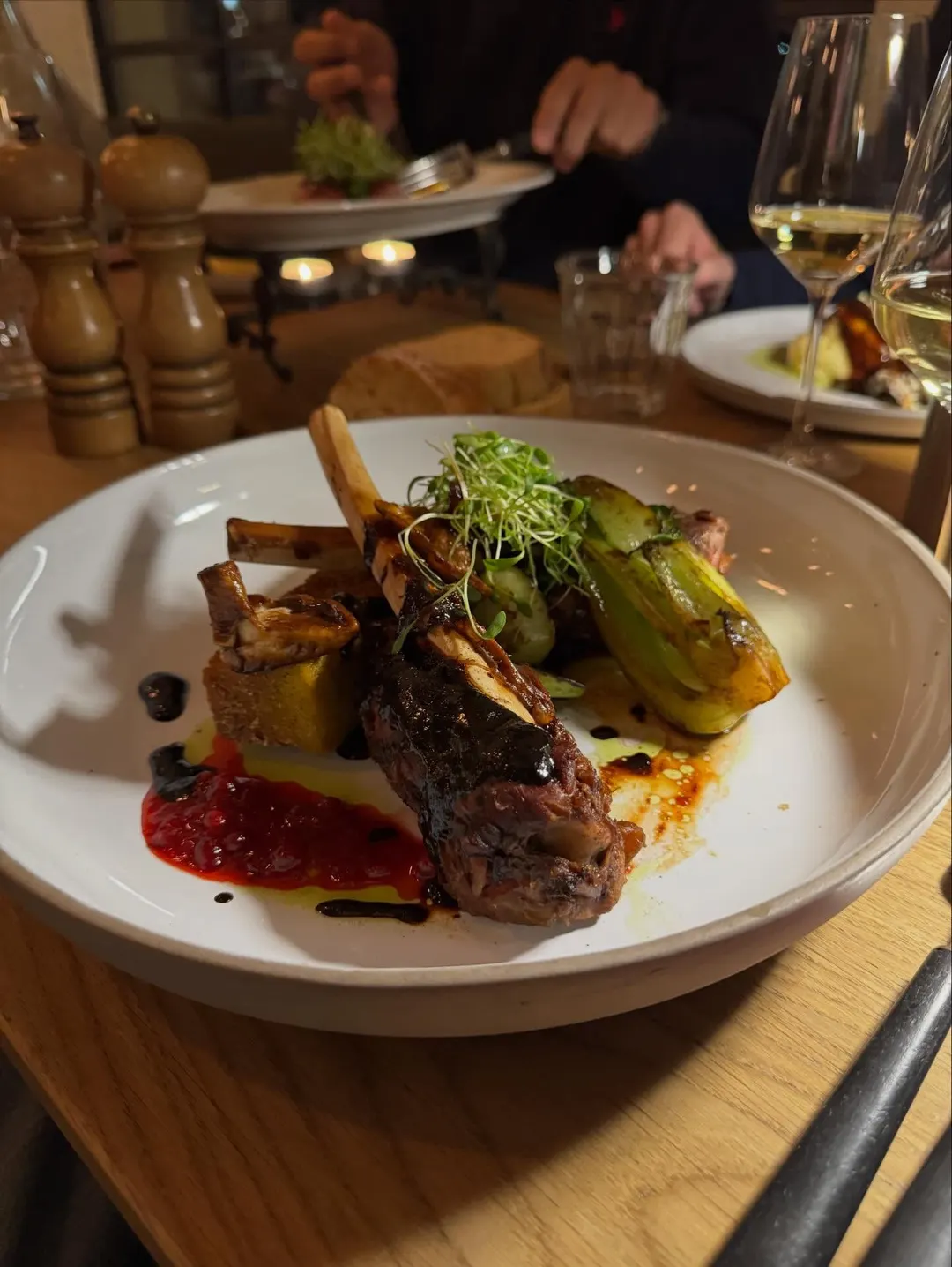 Güterschuppen Arosa: Hüttenzauber am Josper-Grill – Bild 6